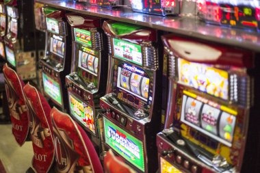 kuatbet payment methods displayed including DANA OVO GoPay ShopeePay and Indonesian banks